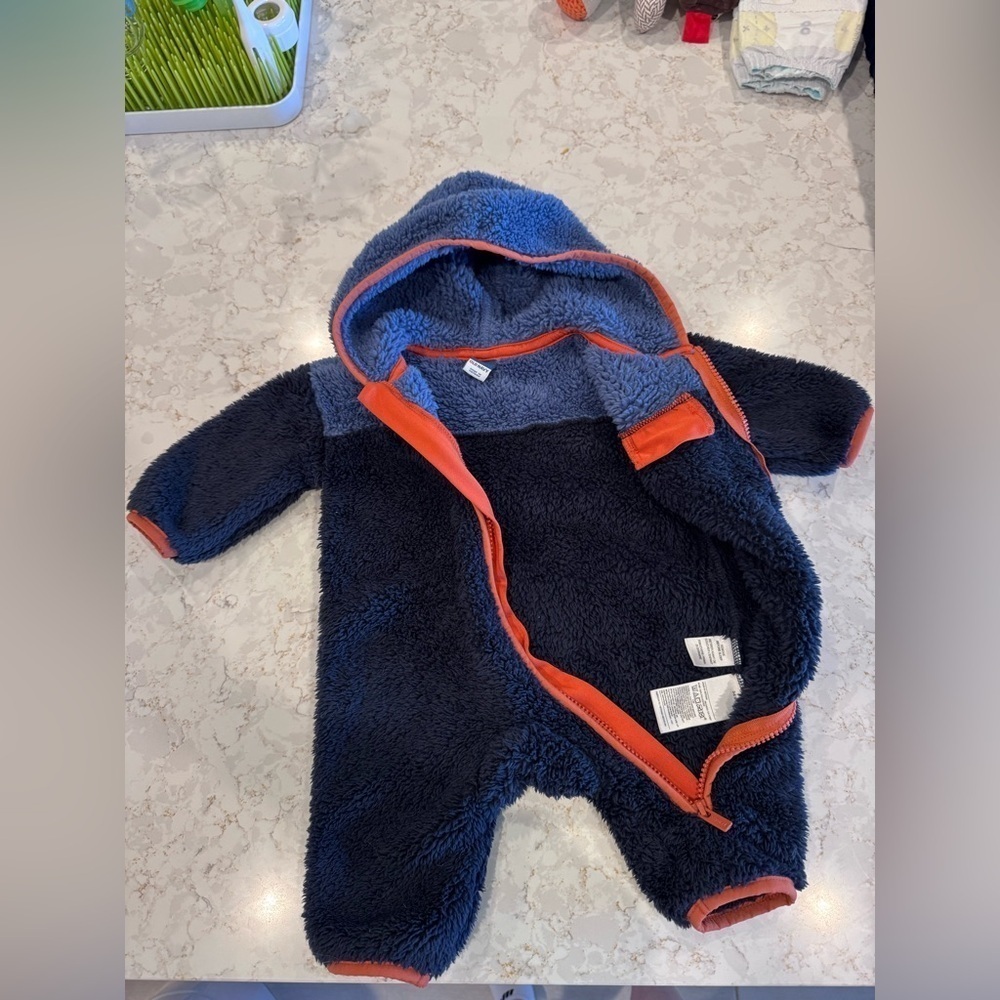 Old Navy 3-6 month Cozy Blue and Navy Kids One Piece - Picture 7 of 8
